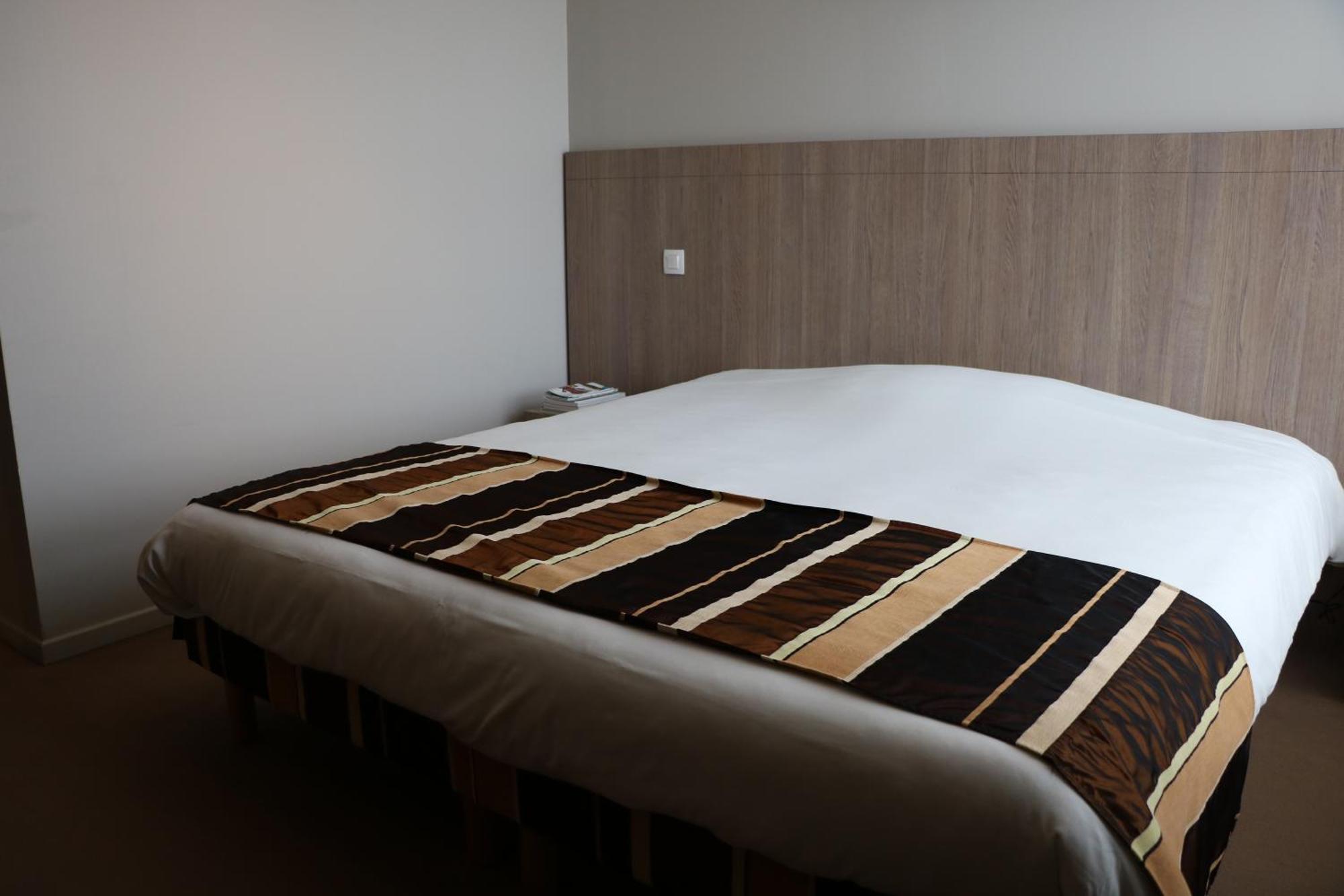 L'Auberge Du Rhone Chavanoz 외부 사진